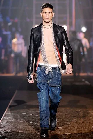 Look 37